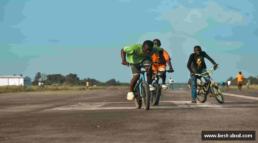 热血奔跑，青春绽放